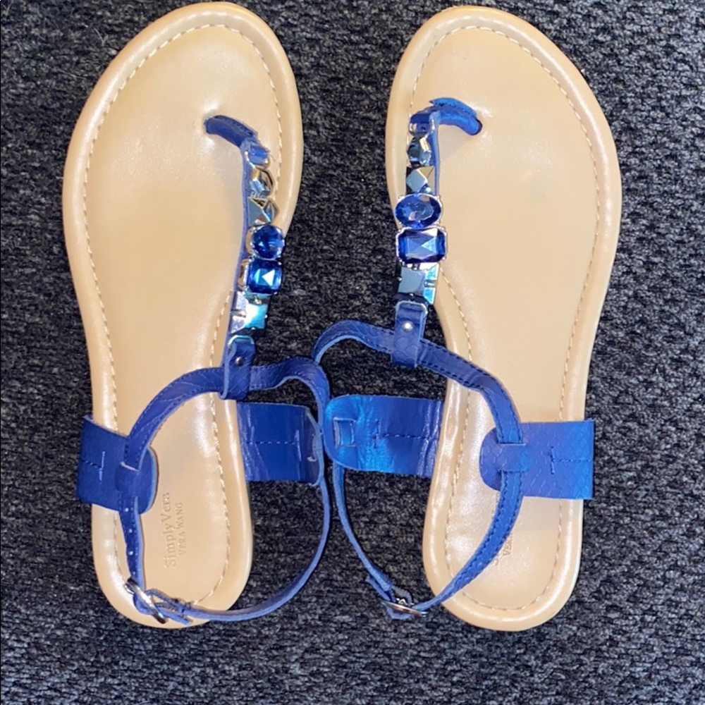 Vera Wang Sandals